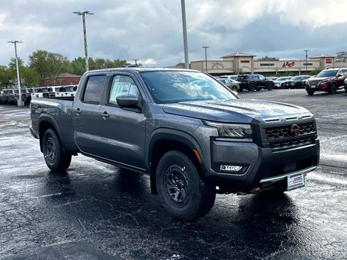 New 2026 Nissan Frontier PRO-4X w/ Pro Premium Package AWD/4WD image 3