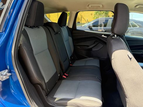 Used 2018 Ford Escape SE w/ SE Sync 3 Package image 16