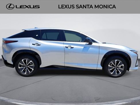 Used 2023 Lexus RZ 450e Premium w/ Technology Package AWD/4WD image 4
