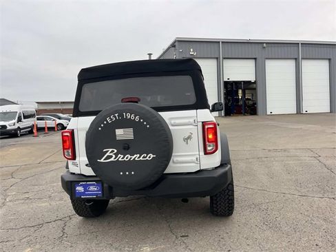 Used 2023 Ford Bronco 4-Door image 4