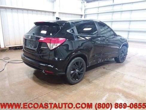 Used 2021 Honda HR-V Sport image 2