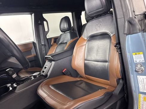 Used 2022 Ford Bronco Outer Banks AWD/4WD image 17