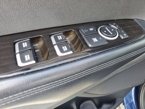 Used 2019 Kia Sorento EX w/ EX Touring Package FWD image 21