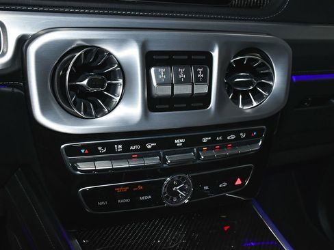 Used 2023 Mercedes-Benz G 550 image 37
