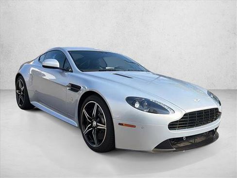Used 2016 Aston Martin V8 Vantage S RWD image 3