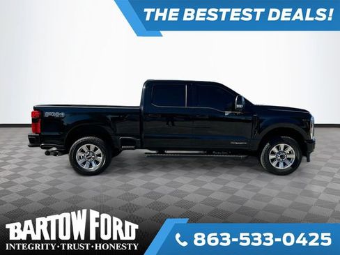 Certified 2024 Ford F250 Lariat w/ Black Appearance Package image 4