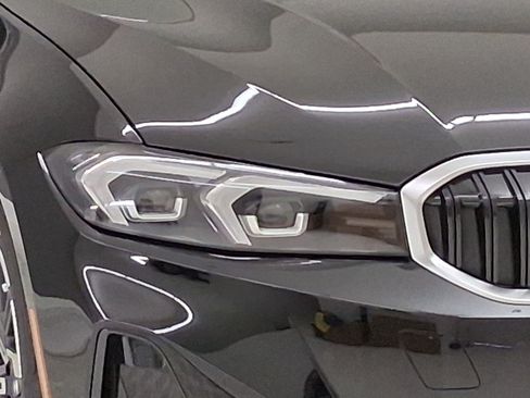 New 2026 BMW 330i Sedan w/ Convenience Package RWD image 9