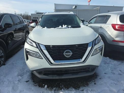 Certified 2023 Nissan Rogue SV w/ SV Premium Package image 2
