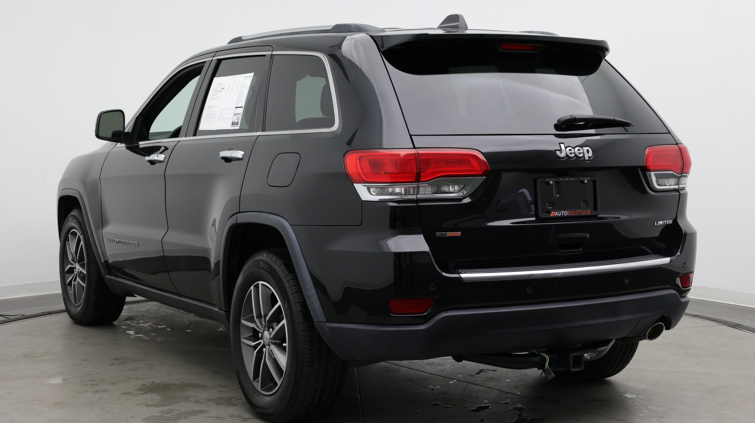 Used 2017 Jeep Grand Cherokee Limited w/ Luxury Group II RWD image 7