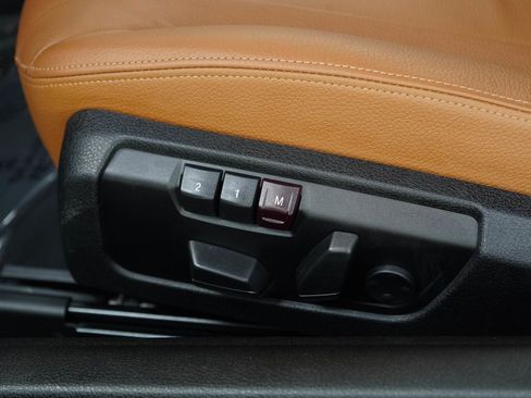 Used 2014 BMW 435i Convertible RWD image 16