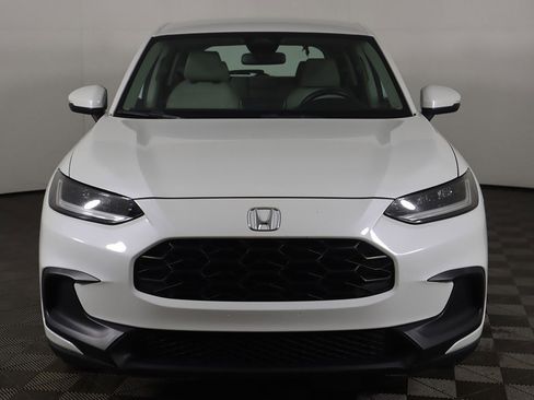 Used 2023 Honda HR-V LX image 8