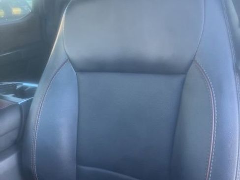 Used 2023 Ford F150 Lariat image 3