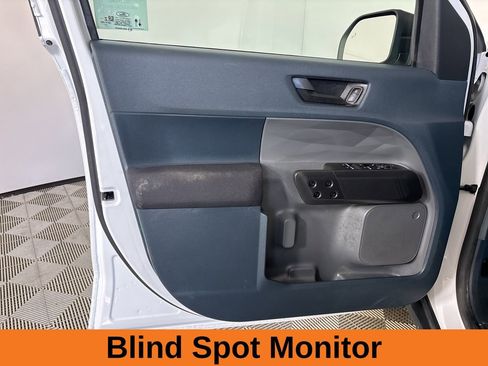 Used 2022 Ford Maverick XL image 9