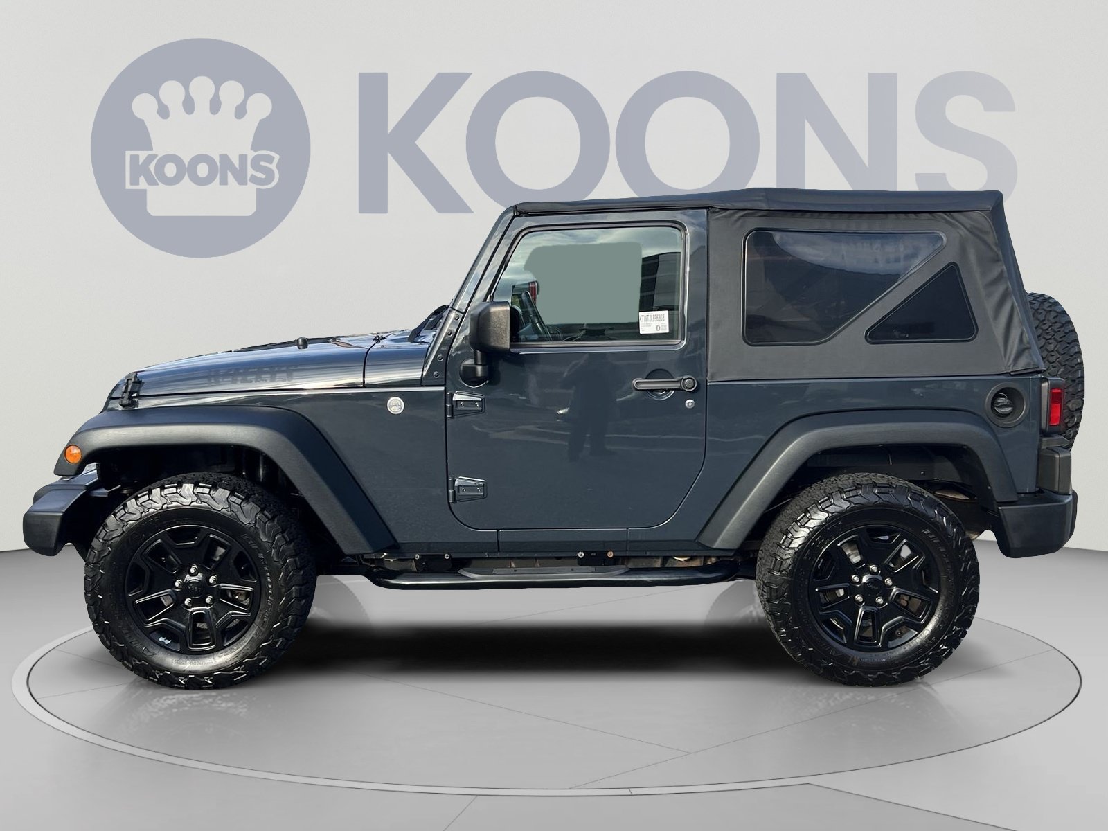 Used 2018 Jeep Wrangler Sport AWD/4WD image 2