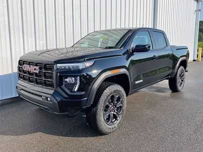 New 2025 GMC Canyon Elevation w/ Convenience Package