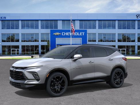 New 2026 Chevrolet Blazer RS image 2