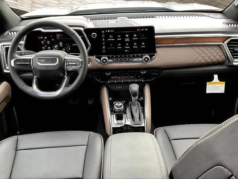 New 2026 GMC Canyon Denali image 5