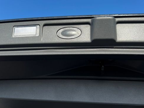 Used 2023 Rivian R1S Adventure AWD/4WD image 27
