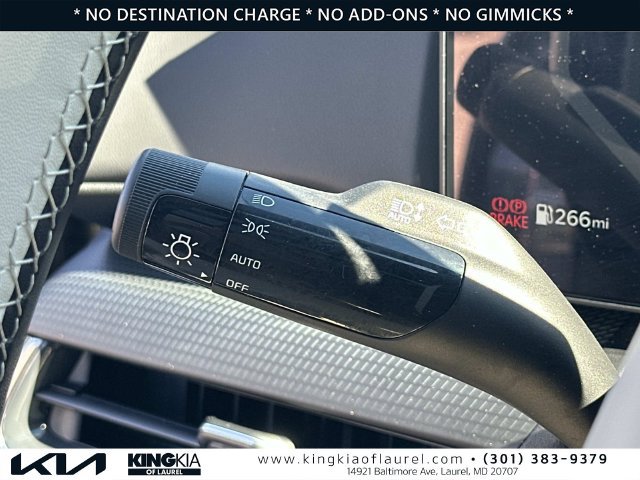 Used 2025 Kia K4 GT-Line w/ GT-Line Premium Package FWD image 11