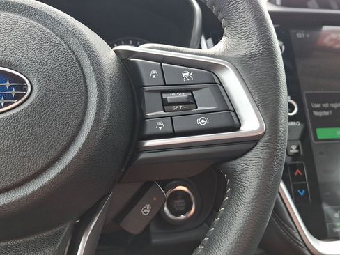 Used 2025 Subaru Outback Limited AWD/4WD image 19