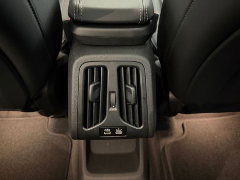 New 2026 BMW X1 xDrive28i w/ Technology Package AWD/4WD image 30