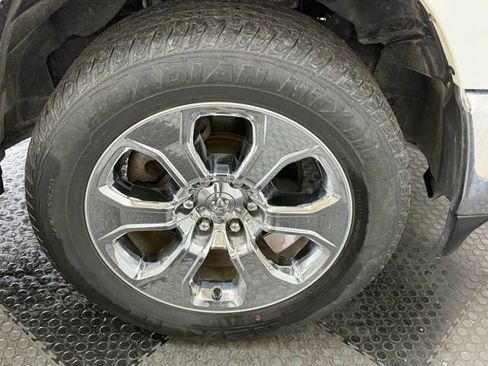 Certified 2024 RAM 1500 Big Horn AWD/4WD image 12