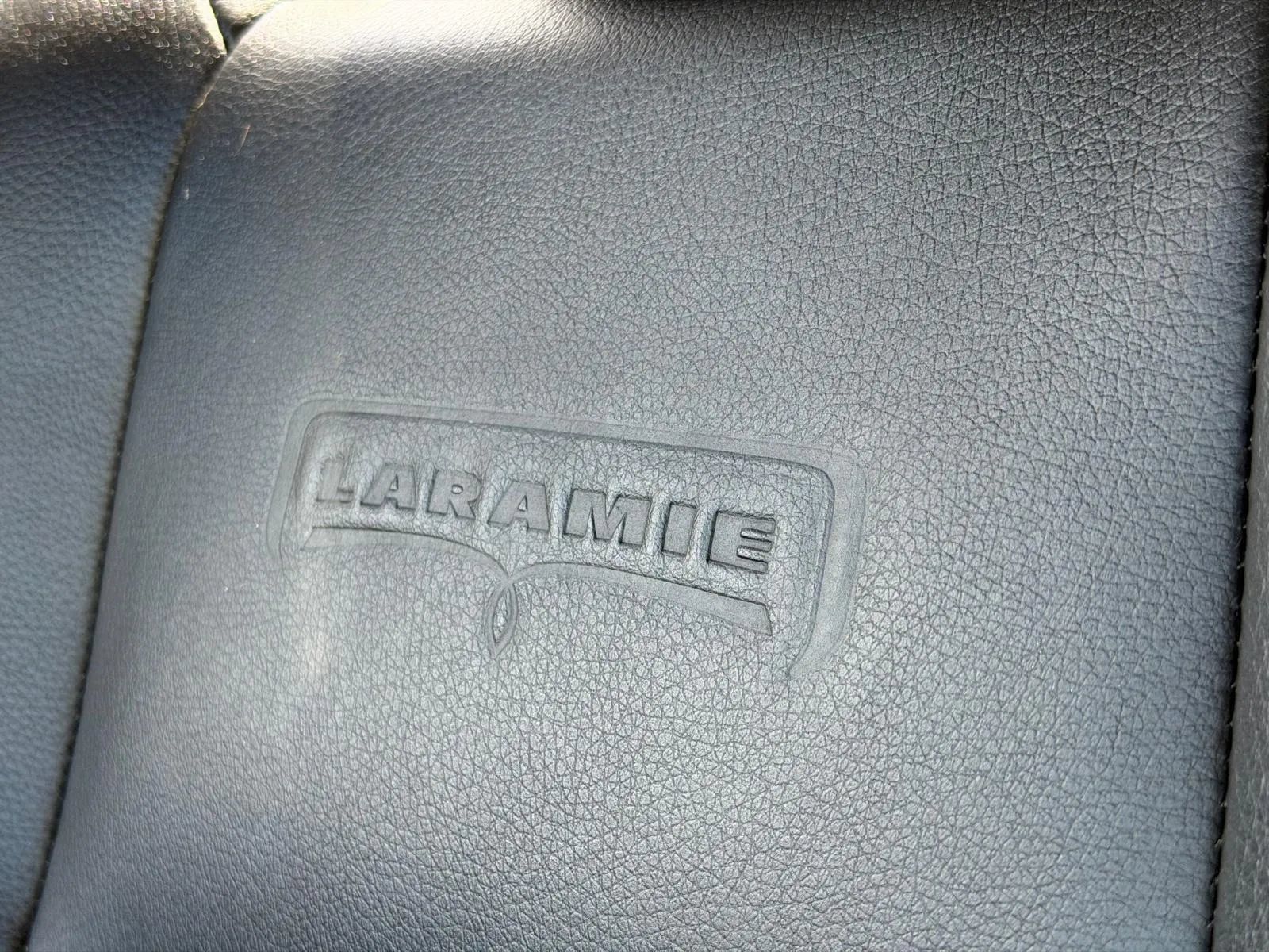 Used 2016 RAM 1500 Laramie w/ Convenience Group AWD/4WD image 18