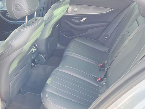 Used 2021 Mercedes-Benz E 350 4MATIC Sedan image 14