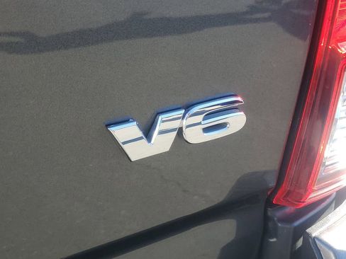 Used 2022 Toyota Tacoma SR5 image 7