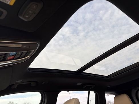 Used 2024 Jeep Grand Cherokee Limited 4xe w/ Luxury Tech Group II image 20