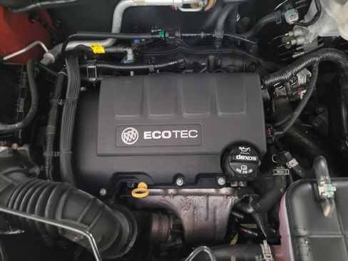 Used 2018 Buick Encore Preferred image 30