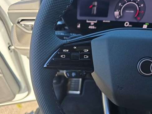 New 2026 Audi SQ5 Prestige AWD/4WD image 17