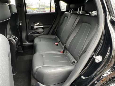 Certified 2022 Mercedes-Benz GLA 250 4MATIC image 23