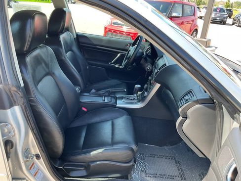 Used 2006 Subaru Outback 2.5i Limited AWD/4WD image 35