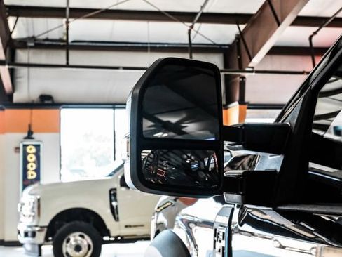 Used 2023 Ford F450 XLT w/ XLT Value Package AWD/4WD image 36