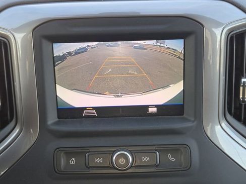 Used 2021 GMC Sierra 2500 4x4 Crew Cab w/ Convenience Package image 19