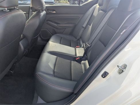 Used 2025 Nissan Altima 2.5 SR image 21