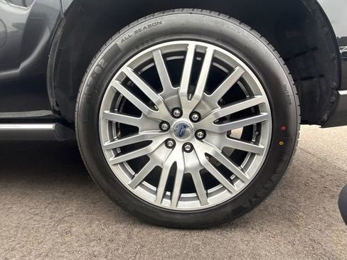 Used 2024 Ford Expedition Max Limited image 9