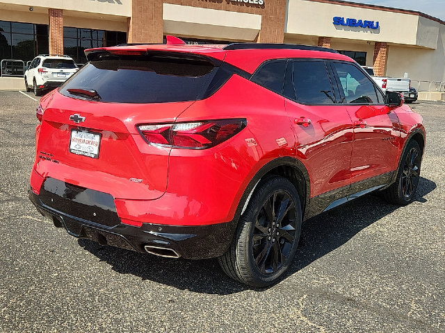 Certified 2021 Chevrolet Blazer RS w/ Driver Confidence II Package AWD/4WD image 4