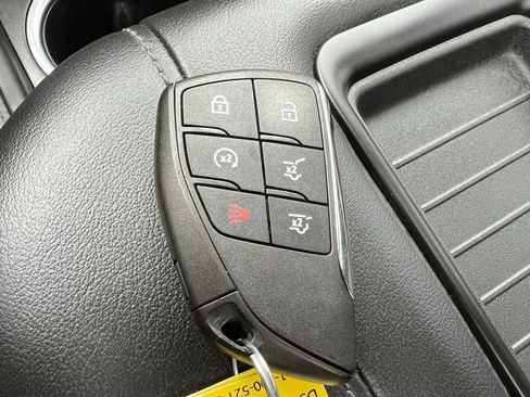 Used 2024 Chevrolet Tahoe Z71 w/ Luxury Package image 48