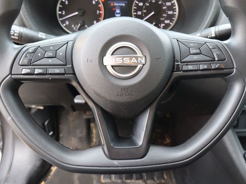 Used 2024 Nissan Sentra S FWD image 10