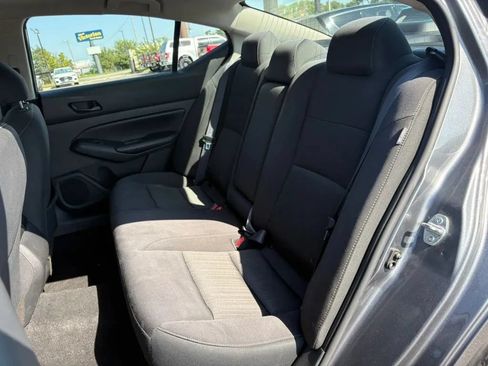 Used 2024 Nissan Altima 2.5 SV FWD image 18