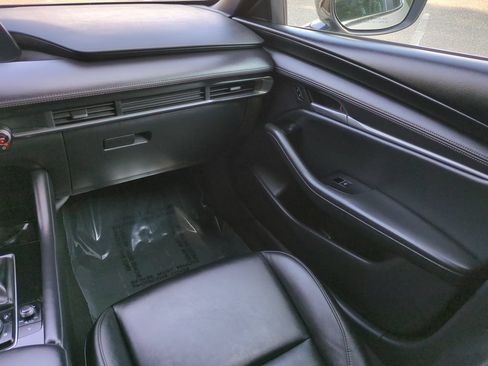 Used 2025 MAZDA MAZDA3 s Sport FWD image 17
