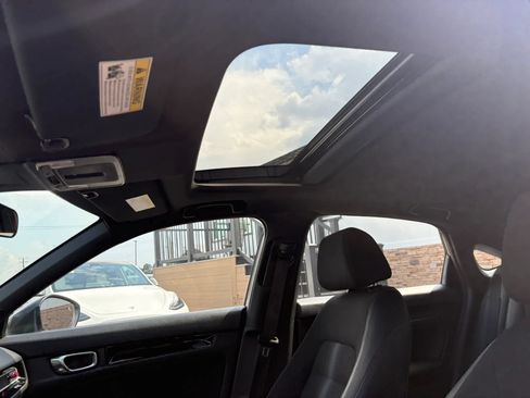 Used 2025 Honda Civic Sport image 33