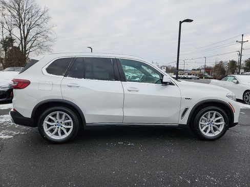 Certified 2022 BMW X5 xDrive45e image 7