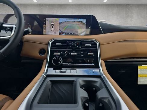 New 2026 Nissan Armada SL image 3