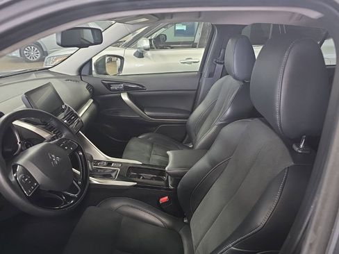 Used 2025 Mitsubishi Eclipse Cross SE AWD/4WD image 5