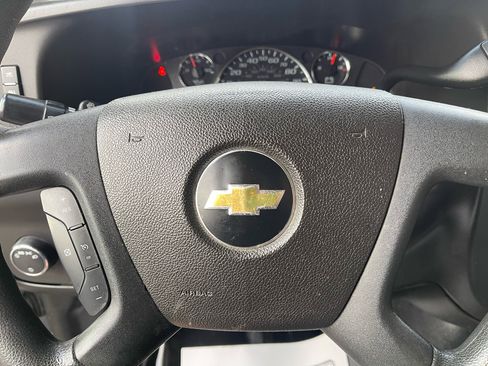 Used 2020 Chevrolet Express 3500 w/ Power Convenience Package image 20