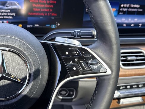 Certified 2025 Mercedes-Benz GLE 450 4MATIC image 28