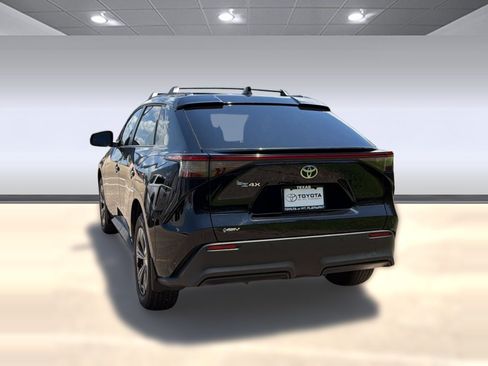 Used 2024 Toyota bZ4X FWD w/ Weather Package image 25